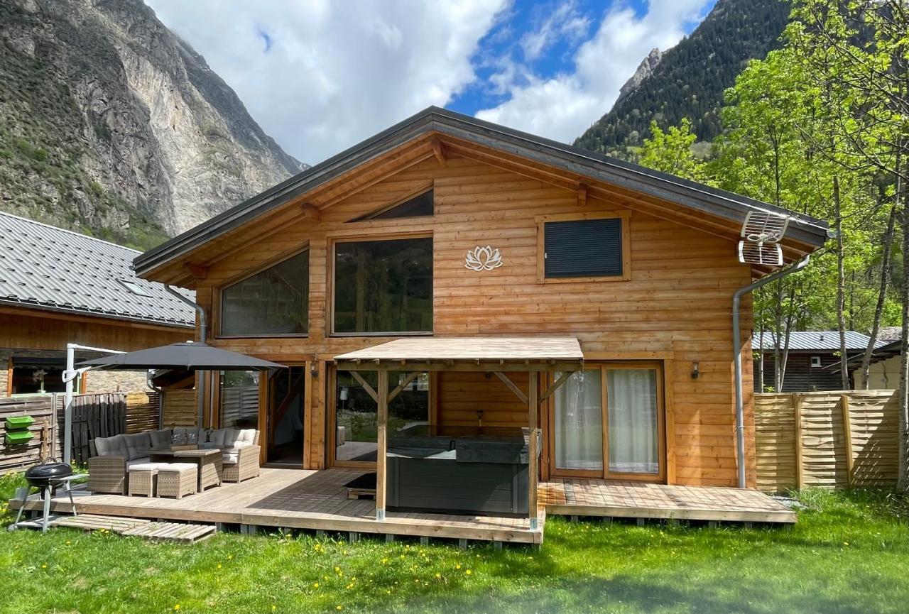 Chalet Le Lotus Blanc لو دوز آلب المظهر الخارجي الصورة