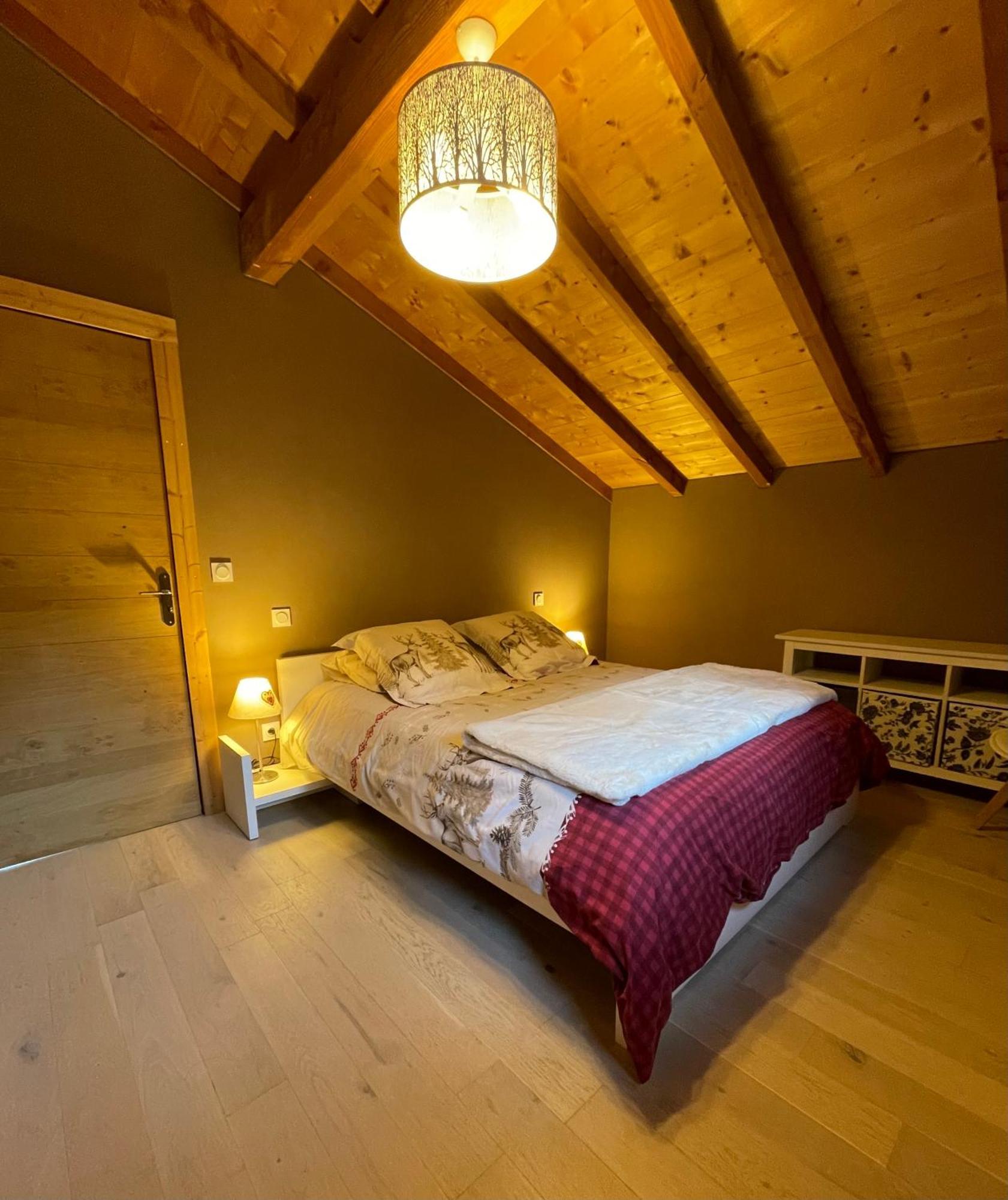 Chalet Le Lotus Blanc لو دوز آلب المظهر الخارجي الصورة